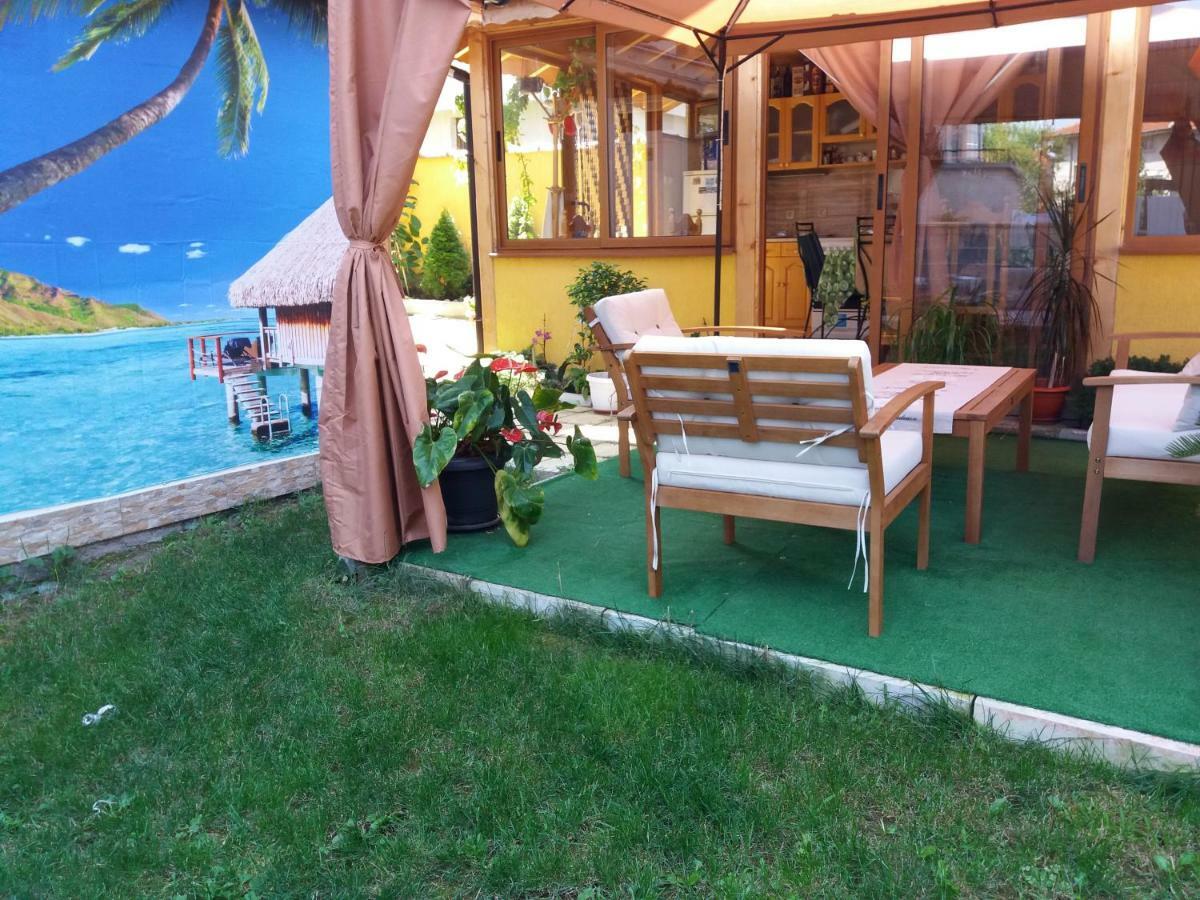 Vila Riviera 체르노모레츠 외부 사진