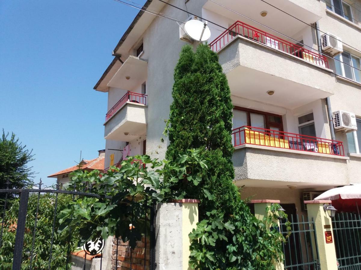 Vila Riviera 체르노모레츠 외부 사진